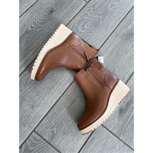 COLE HAAN Women's Zerogrand City Wedge Side-Zip Waterproof Booties Size 10 NEW - Picture 2 of 11